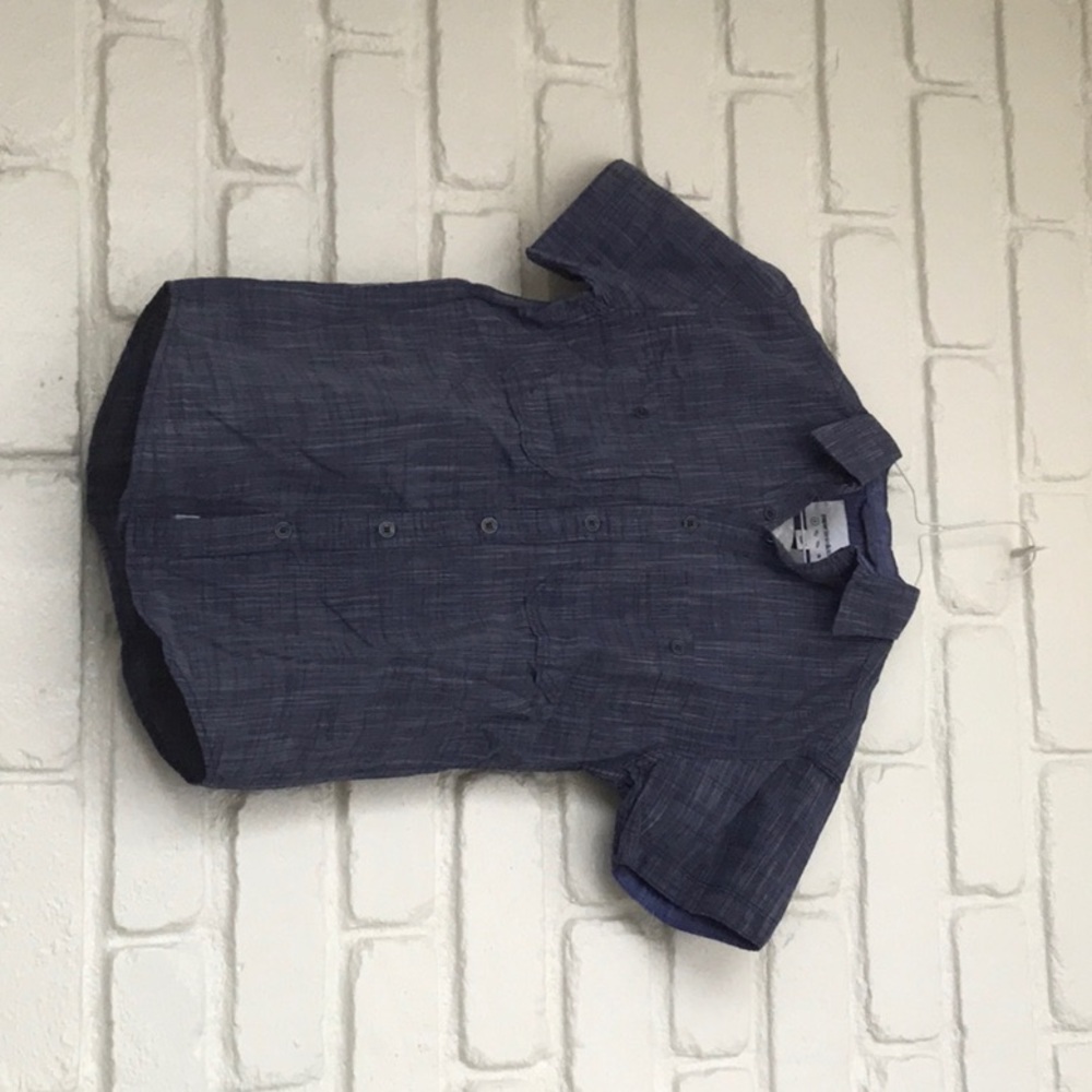 Boys size 8 button up shirt